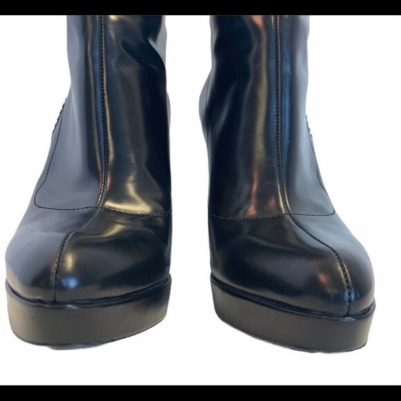 Gucci Black Glossy Leather Knee High Platform Boot Sz 10B - Picture 8 of 16